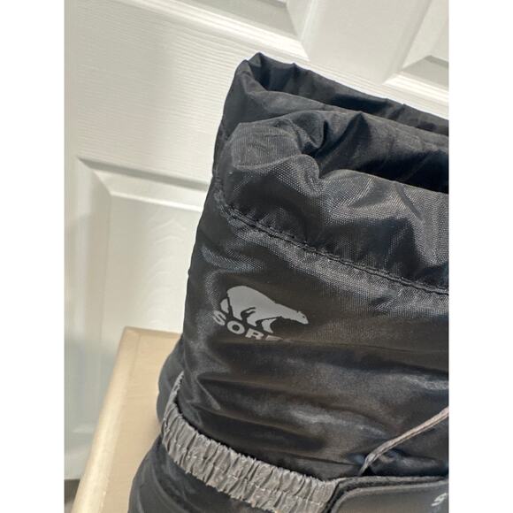 Sorel Kids' Flurry Waterproof Winter Boot Youth Size 2 - Picture 5 of 8